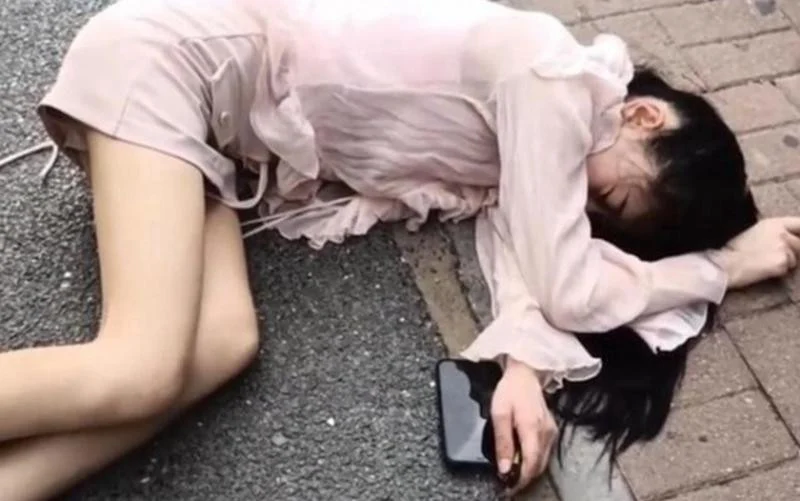 Chương Trình Truyền Hình Khỏa Thân Full