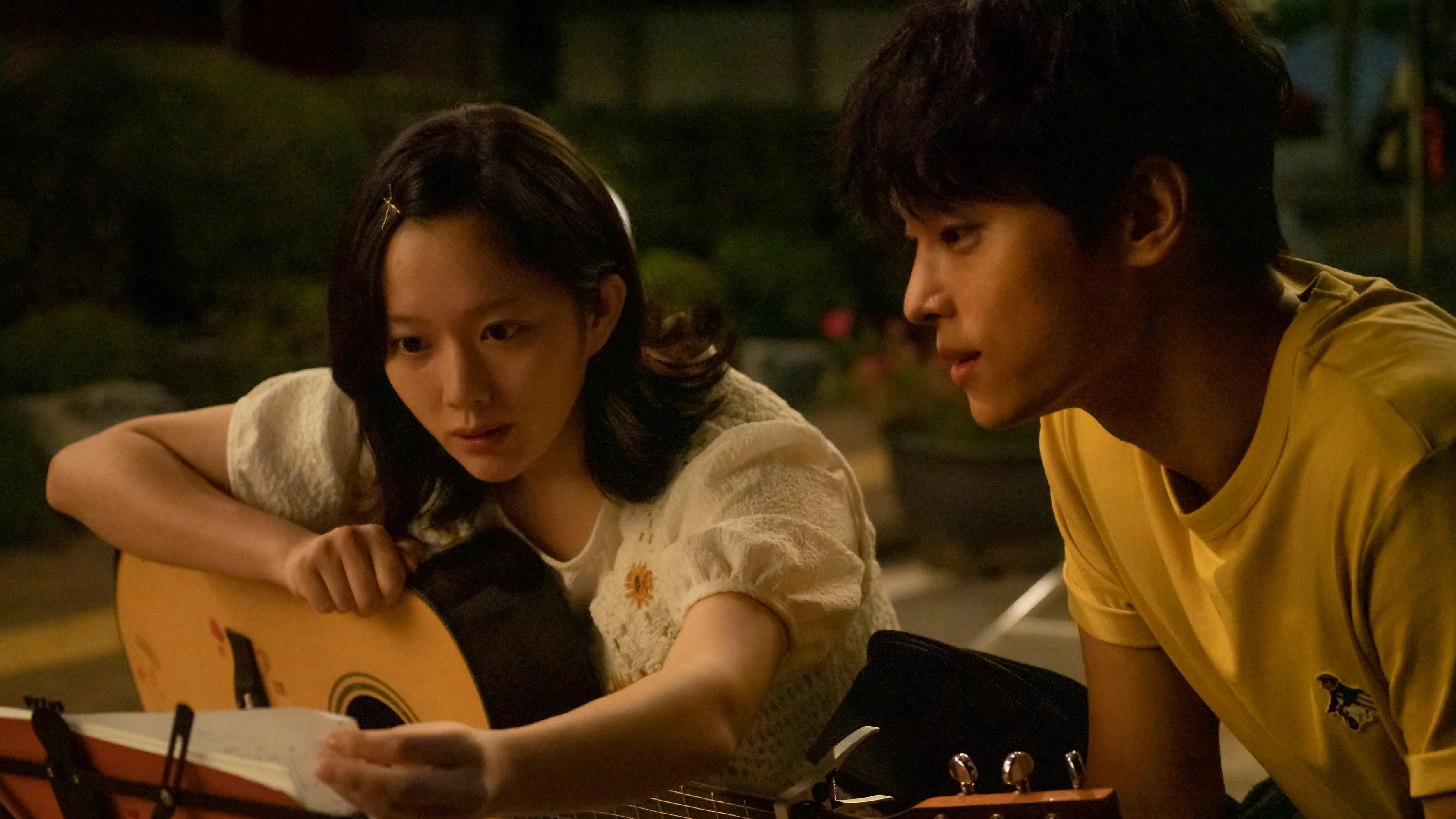 Ánh Dương Trong Đêm Full