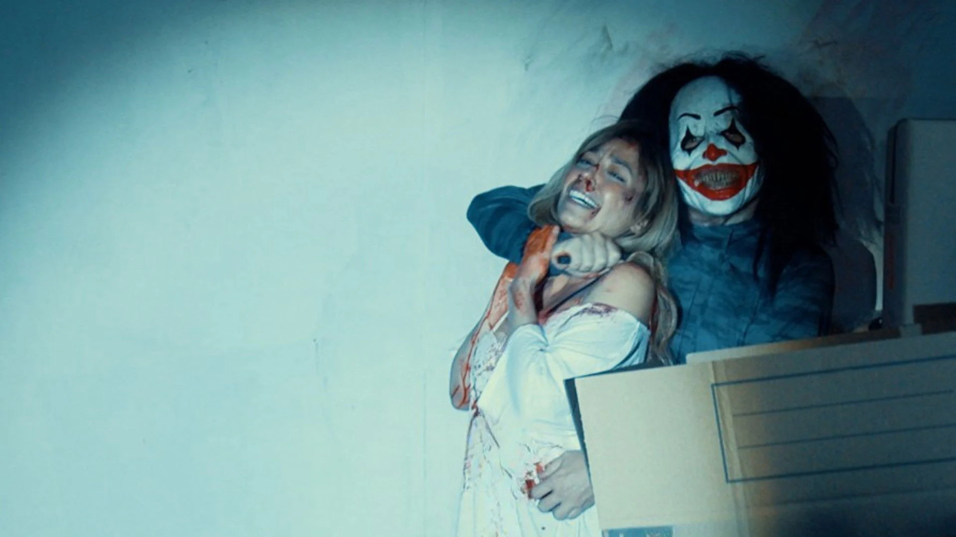 Ngôi Nhà Trên Mảnh Đất Ma Ám Full